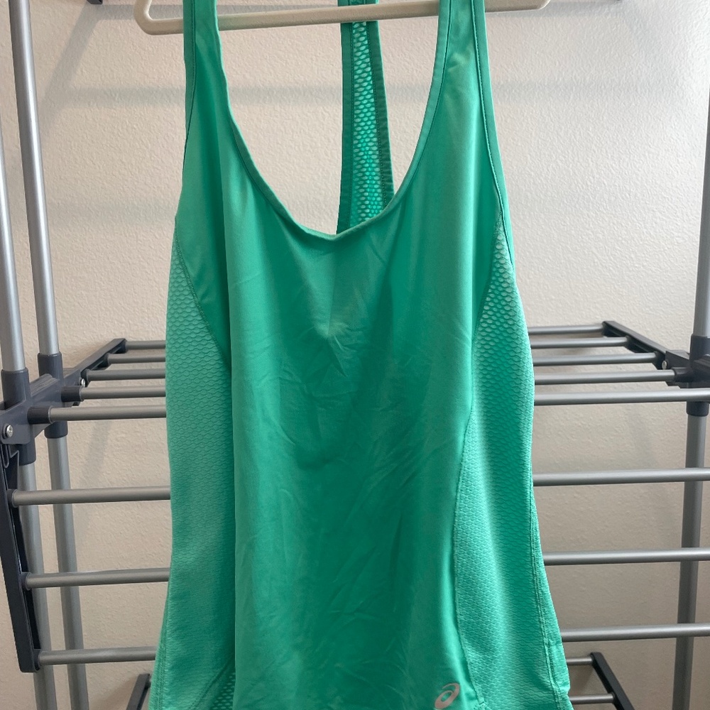 Asics athletic top